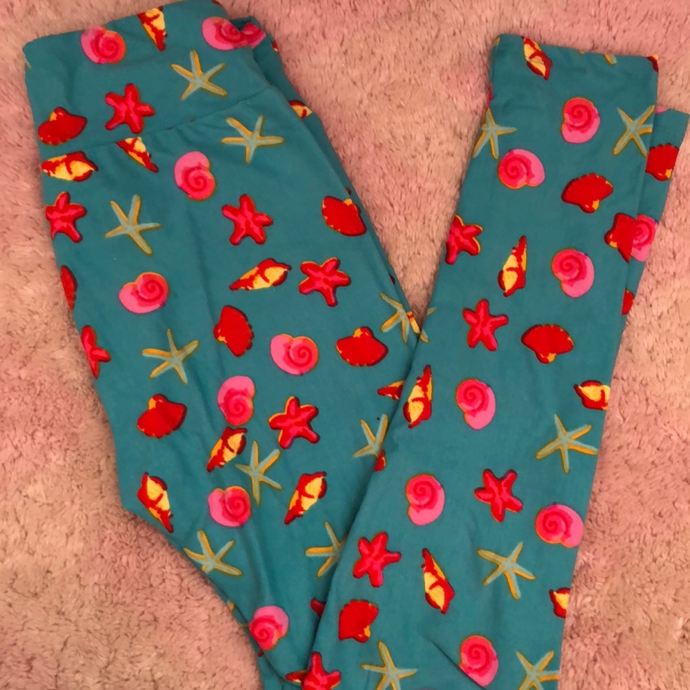 Lularoe Ariel inspired leggings